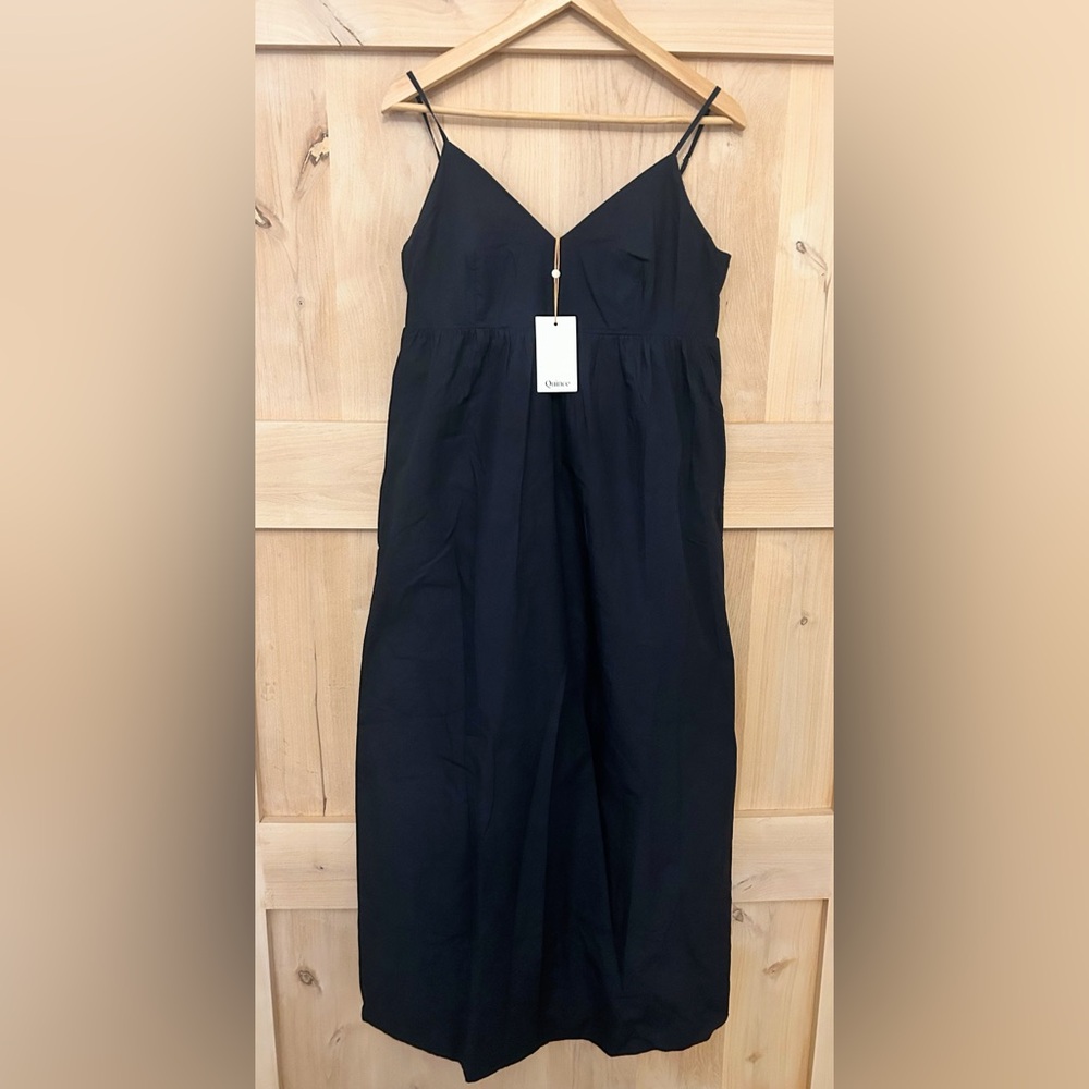 NWT! Quince Navy Organic Cotton Sleeveless spaghetti strap Maxi Dress, small.